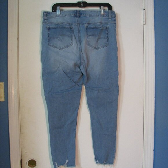 Justice Jeans Plus Size 24 Fringed Distressed Light Wash Ankle Crop Skinny - Picture 5 of 8
